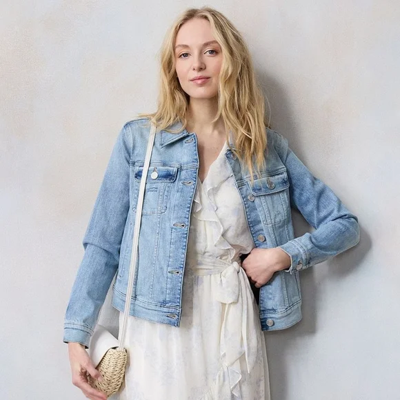 LC Lauren Conrad New Core Denim Jacket - Picture 1 of 13
